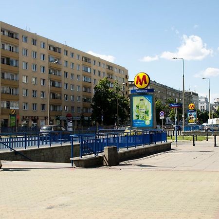 New Life Apartment Next To Metro Station Warschau Buitenkant foto